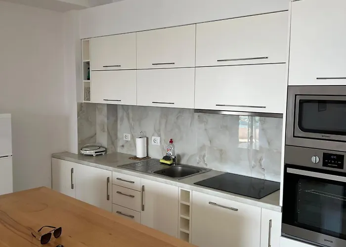 Apartamento M & A Sarandë